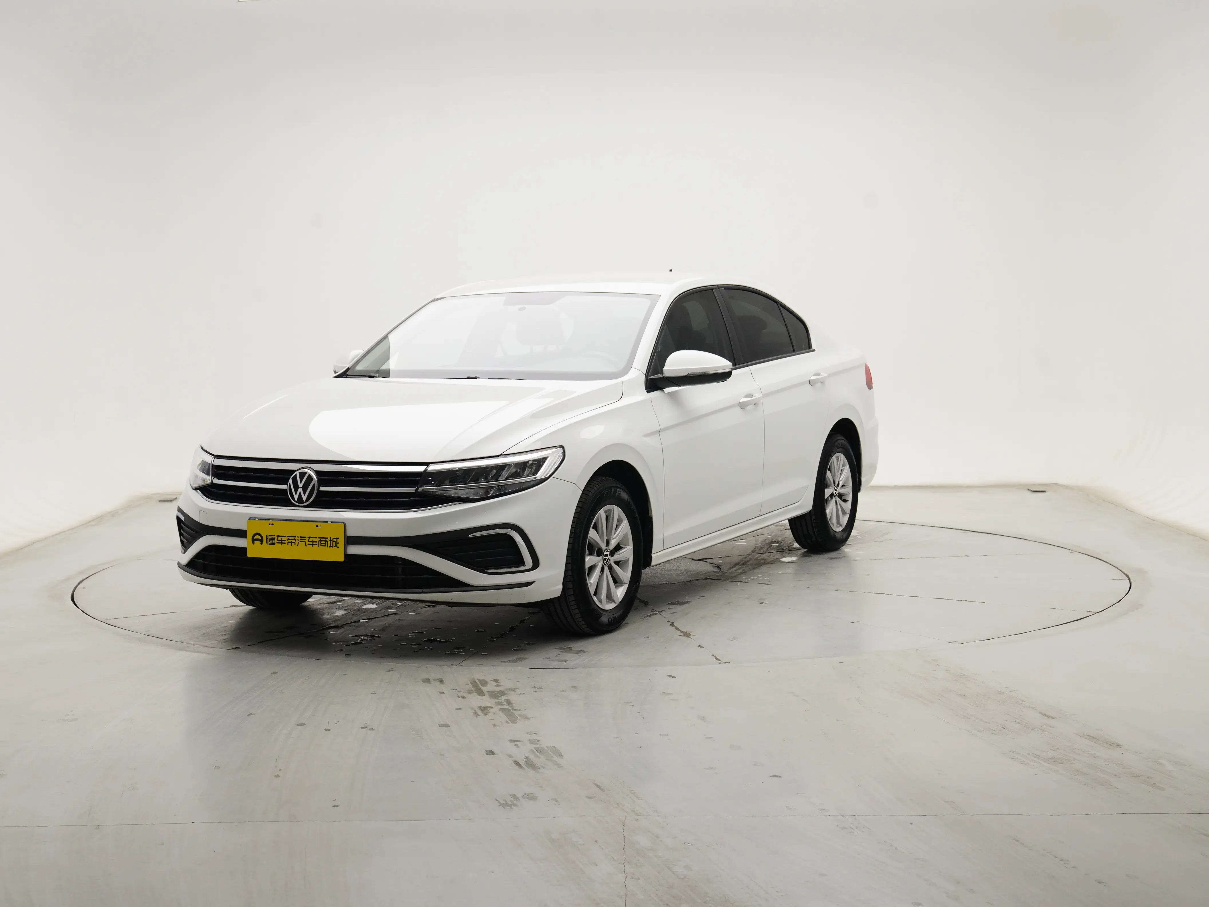 Volkswagen Bora  из Китая