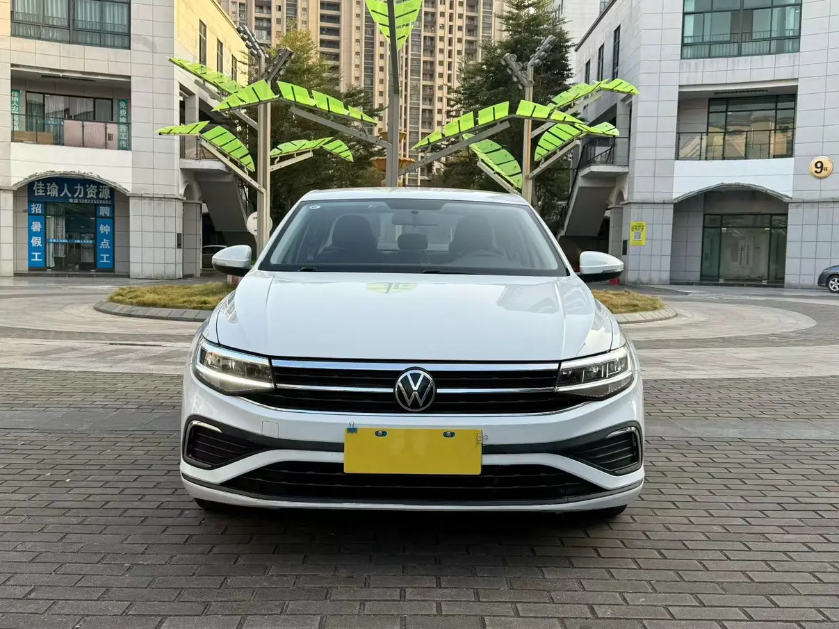 Volkswagen Bora  из Китая