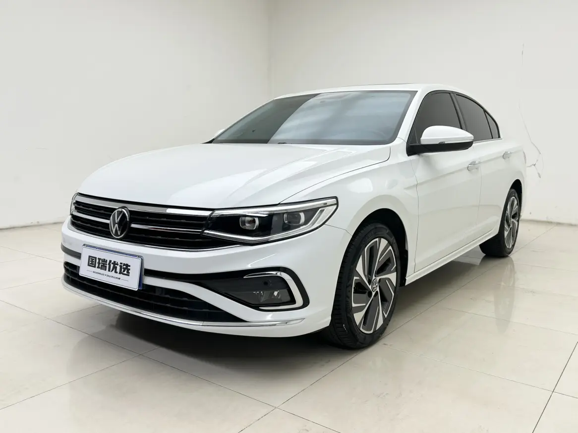 Volkswagen Bora  из Китая