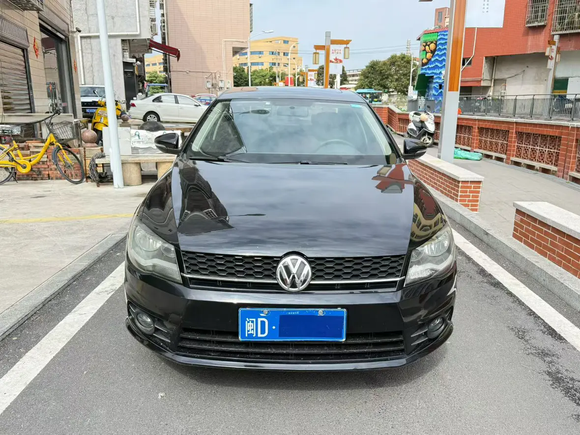 Volkswagen Bora  из Китая