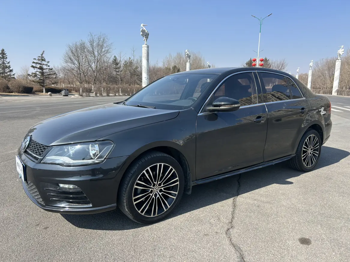 Volkswagen Bora  из Китая