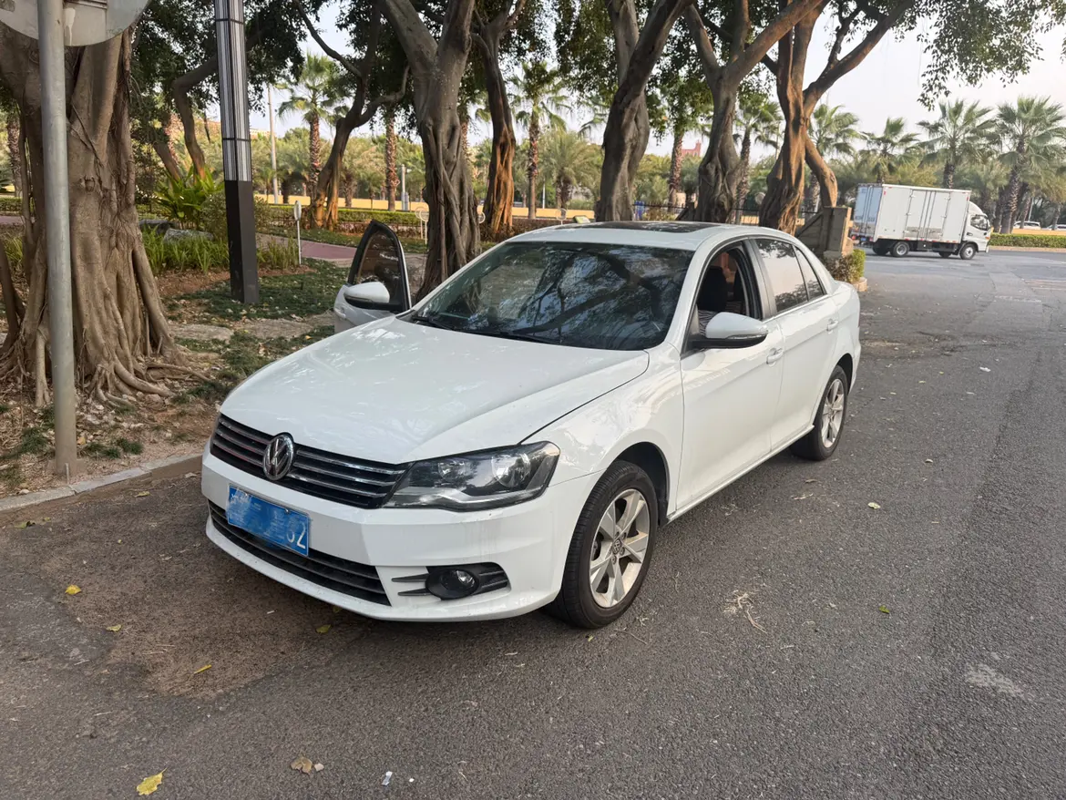 Volkswagen Bora  из Китая