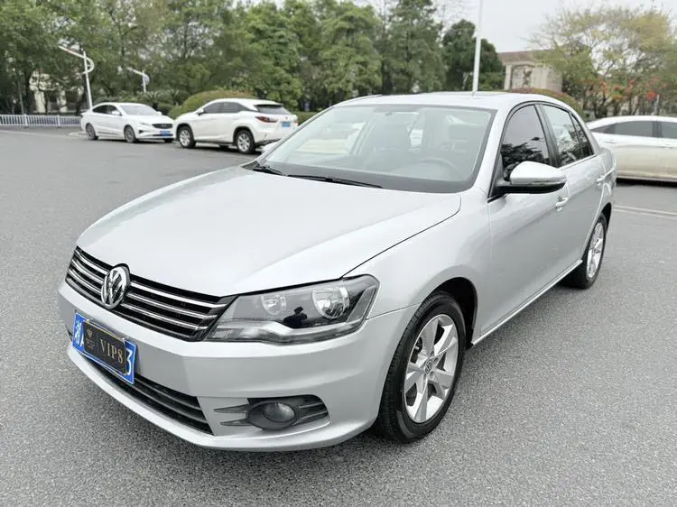 Volkswagen Bora  из Китая