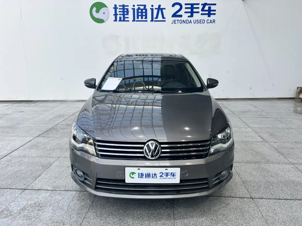 Volkswagen Bora  из Китая