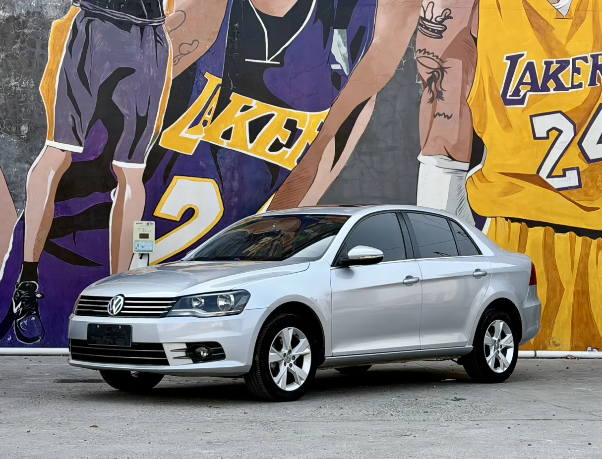 Volkswagen Bora  из Китая