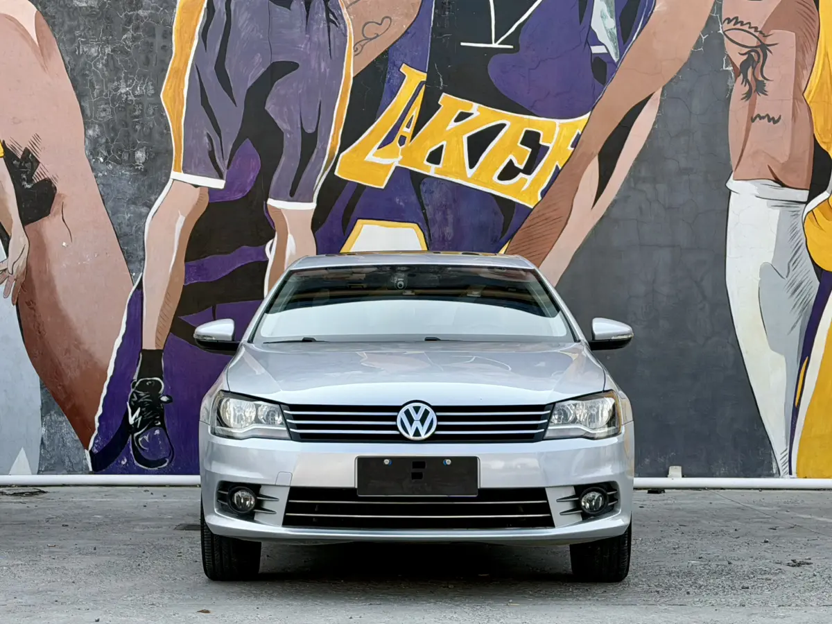 Volkswagen Bora  из Китая