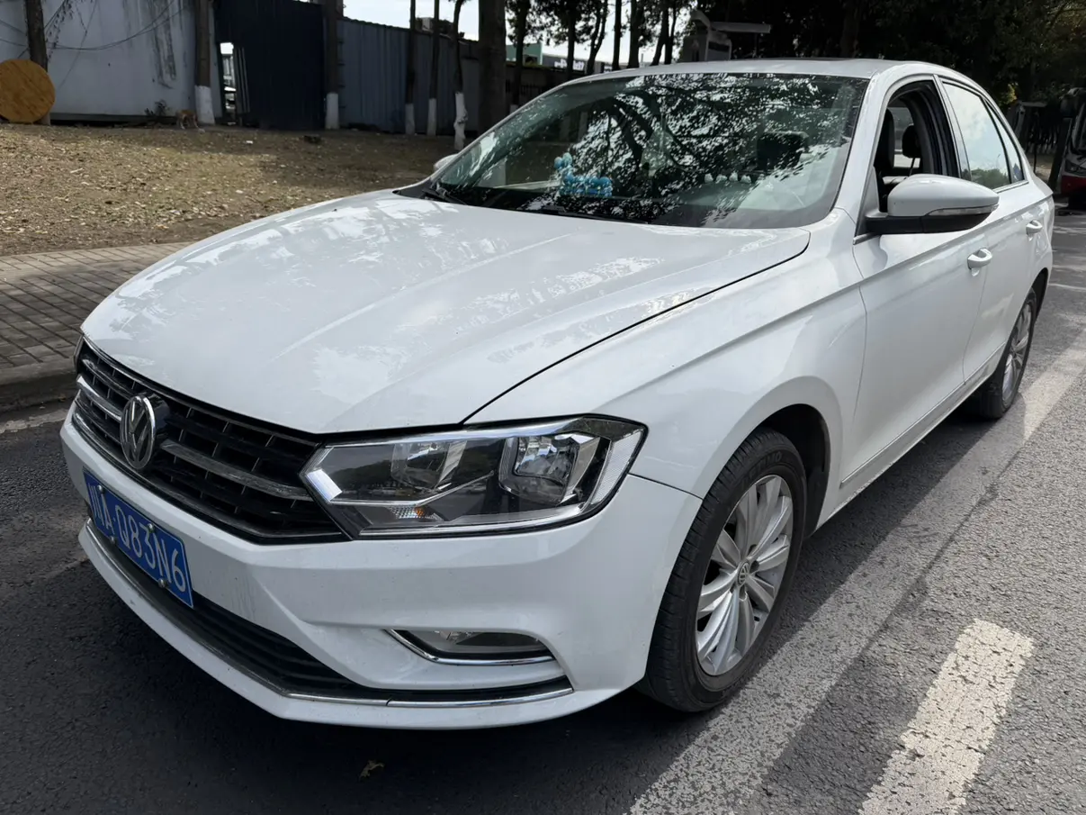 Volkswagen Bora  из Китая