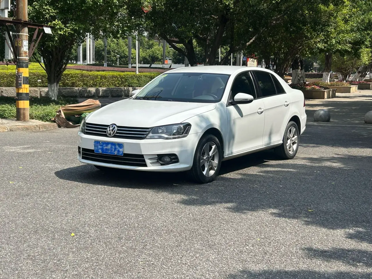 Volkswagen Bora  из Китая