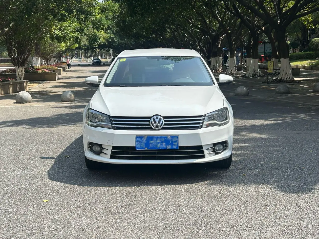 Volkswagen Bora  из Китая