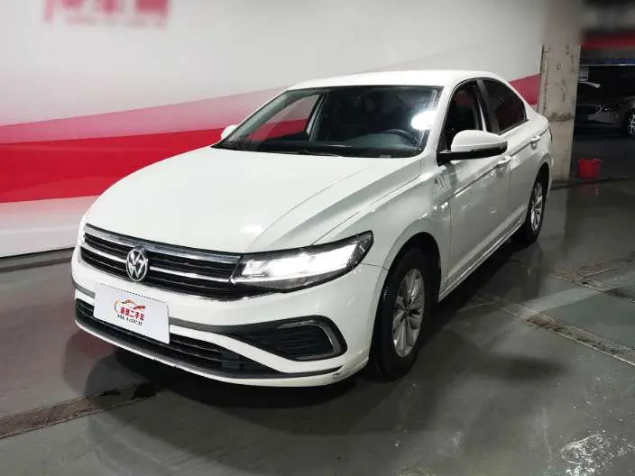 Volkswagen Bora  из Китая