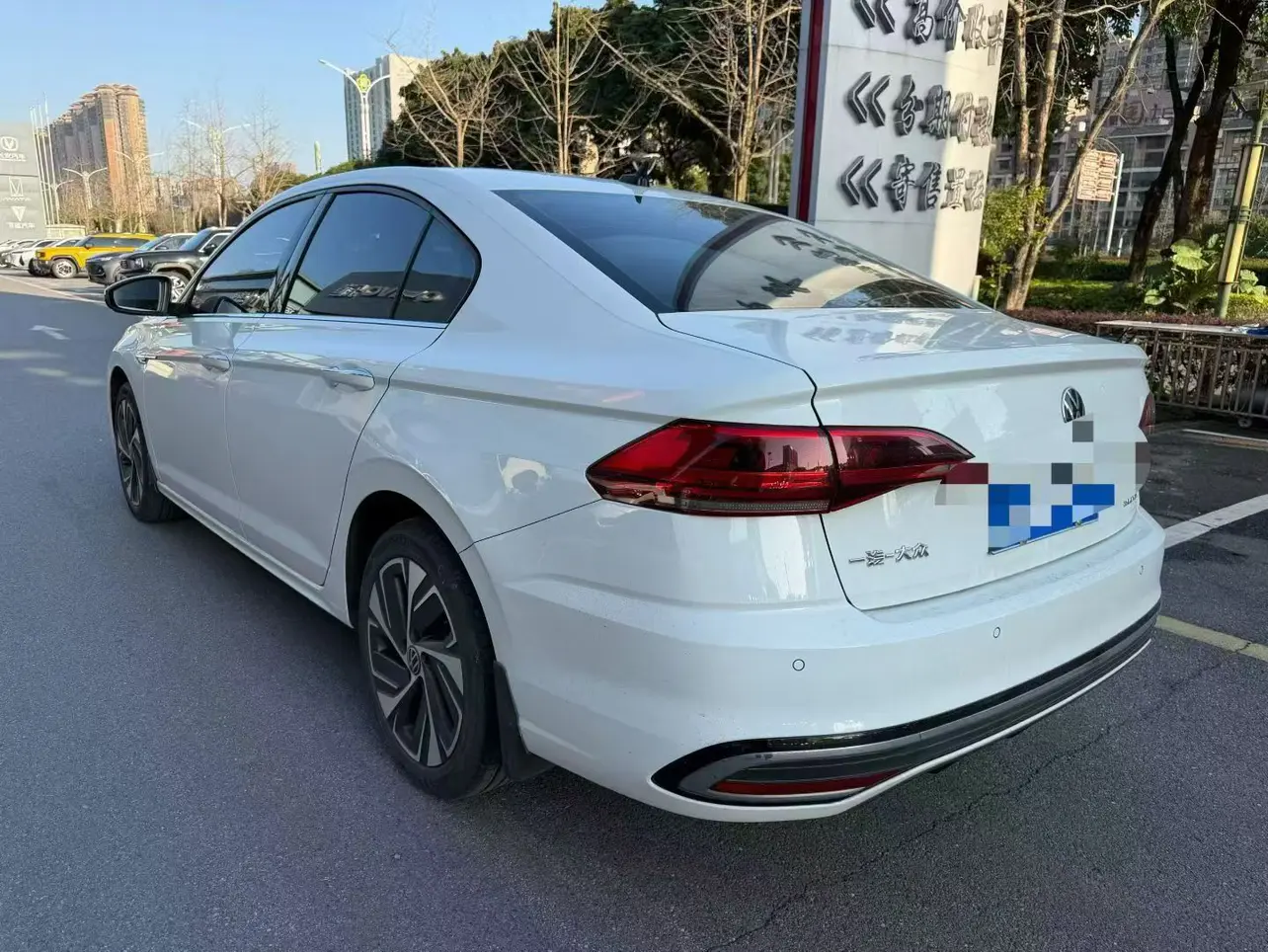 Volkswagen Bora  из Китая