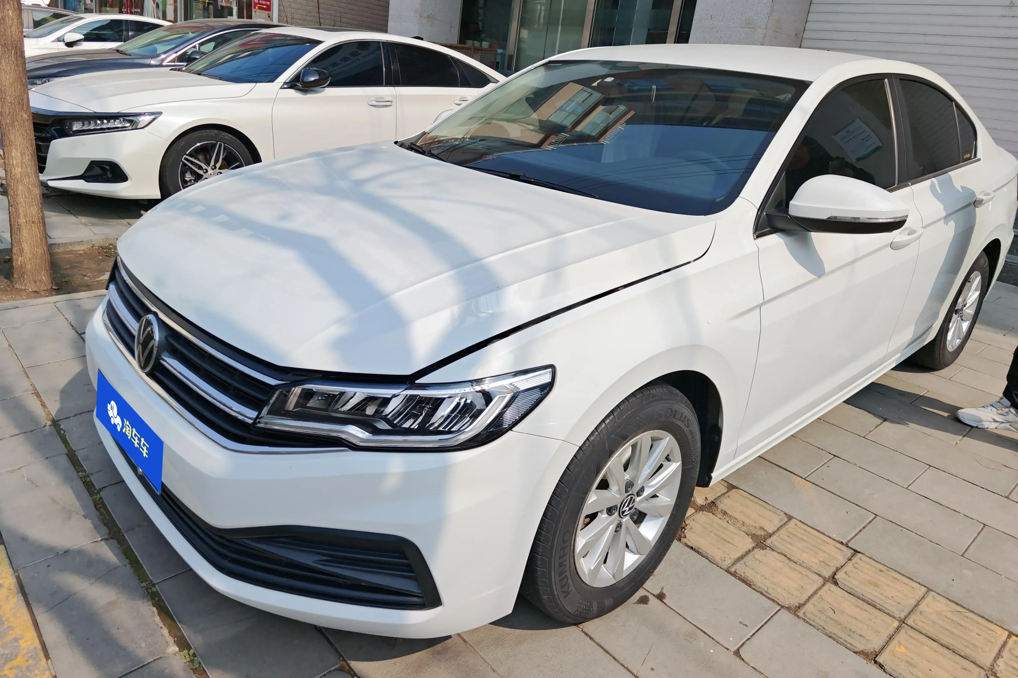 Volkswagen Bora  из Китая