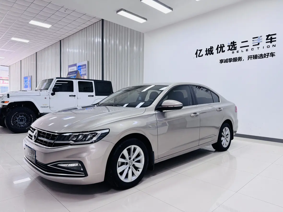 Volkswagen Bora  из Китая