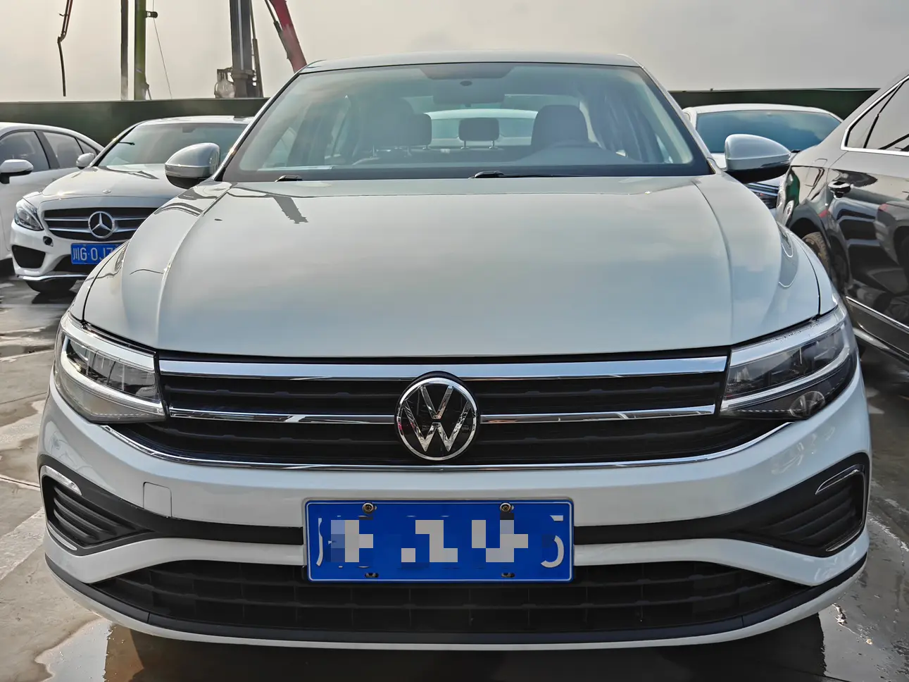 Volkswagen Bora  из Китая