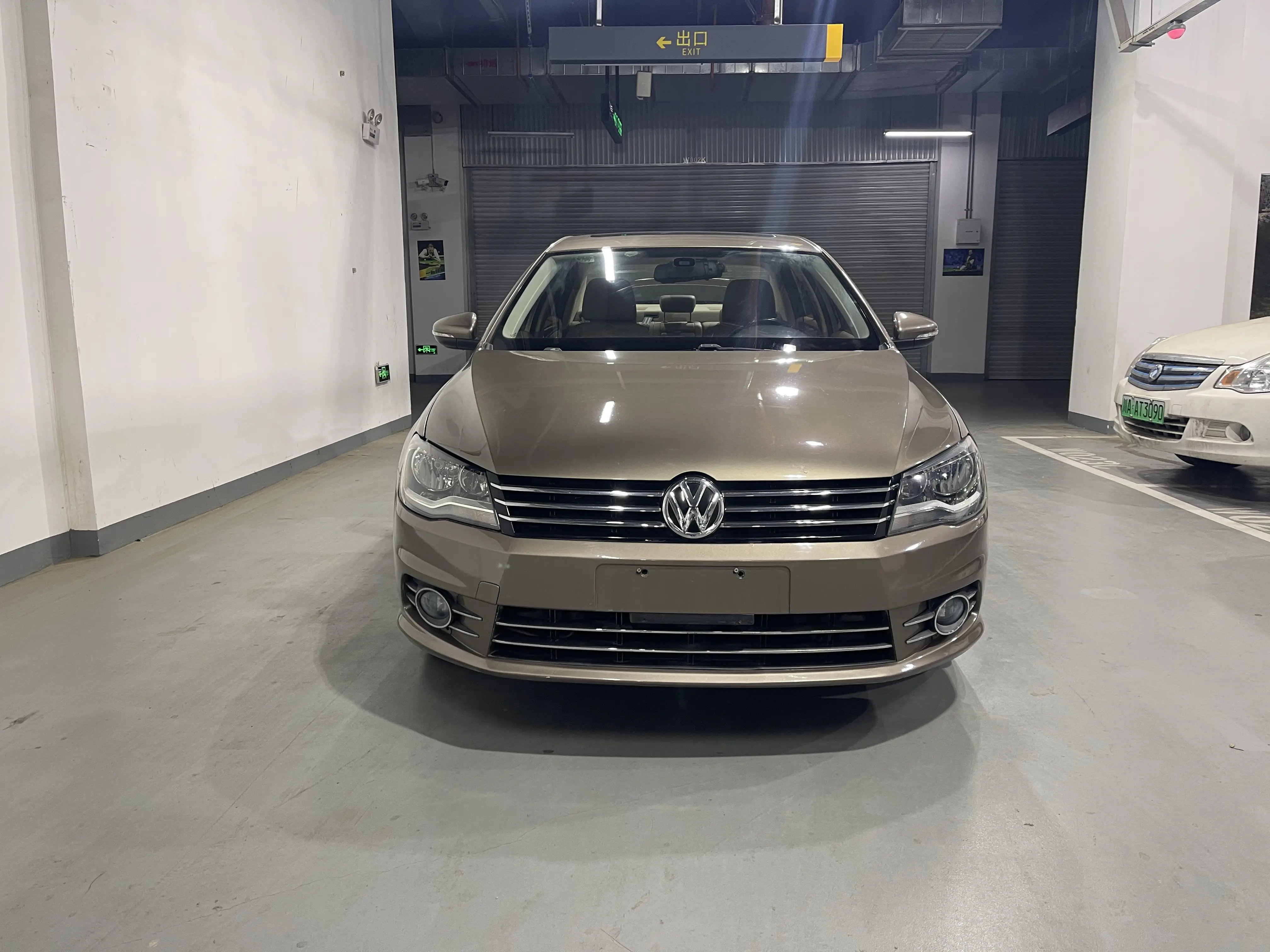 Volkswagen Bora  из Китая