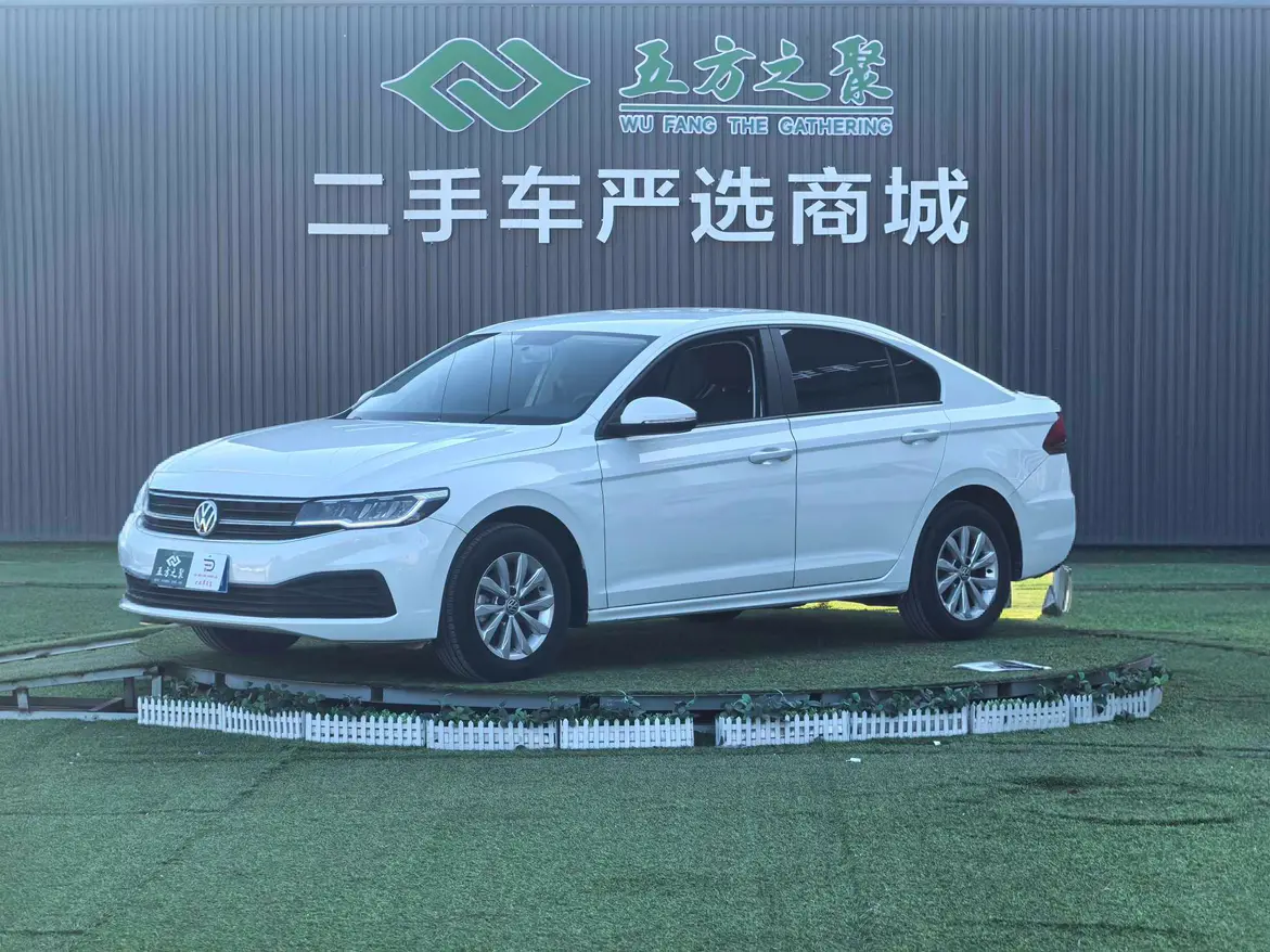 Volkswagen Bora  из Китая