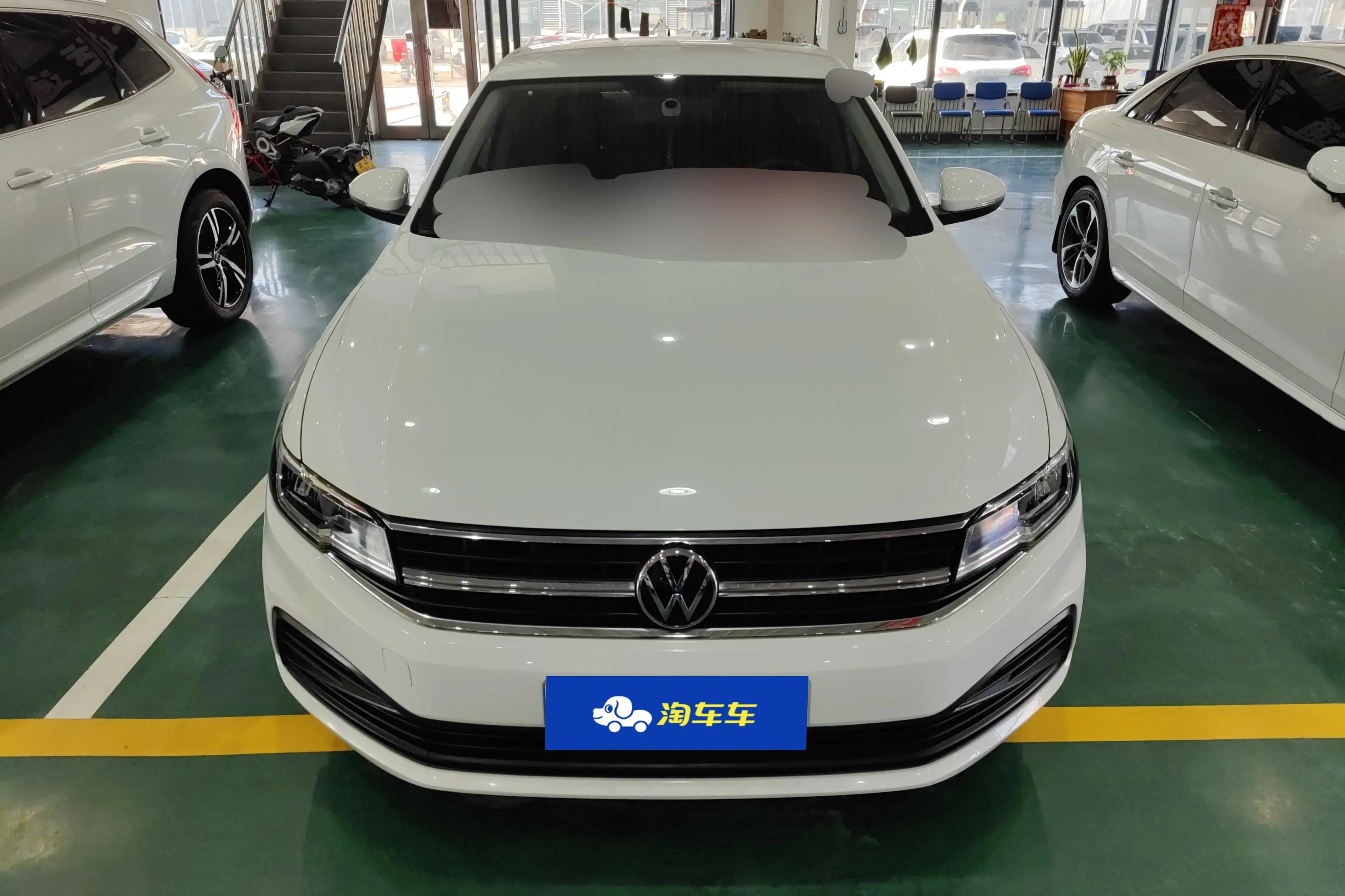 Volkswagen Bora  из Китая