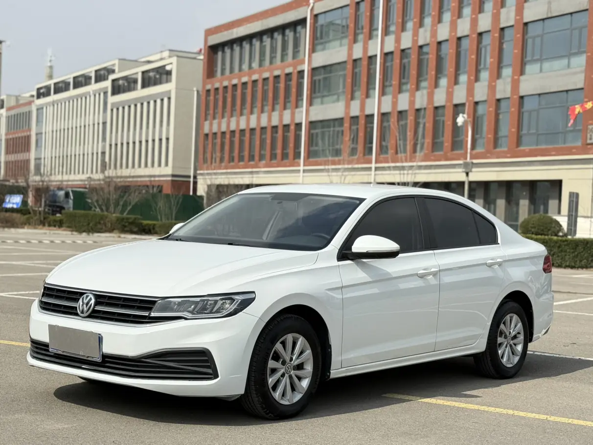 Volkswagen Bora  из Китая