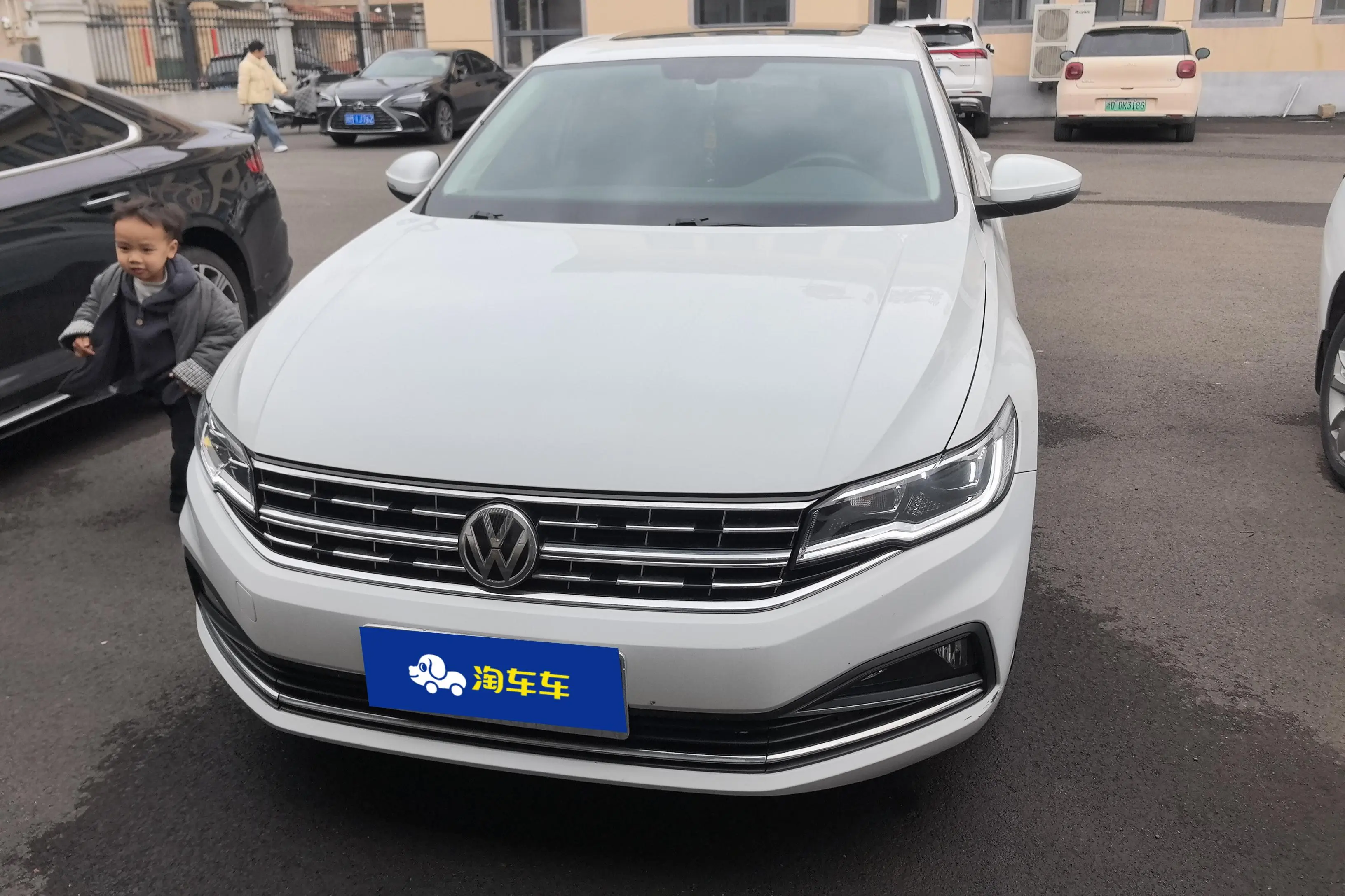 Volkswagen Bora  из Китая