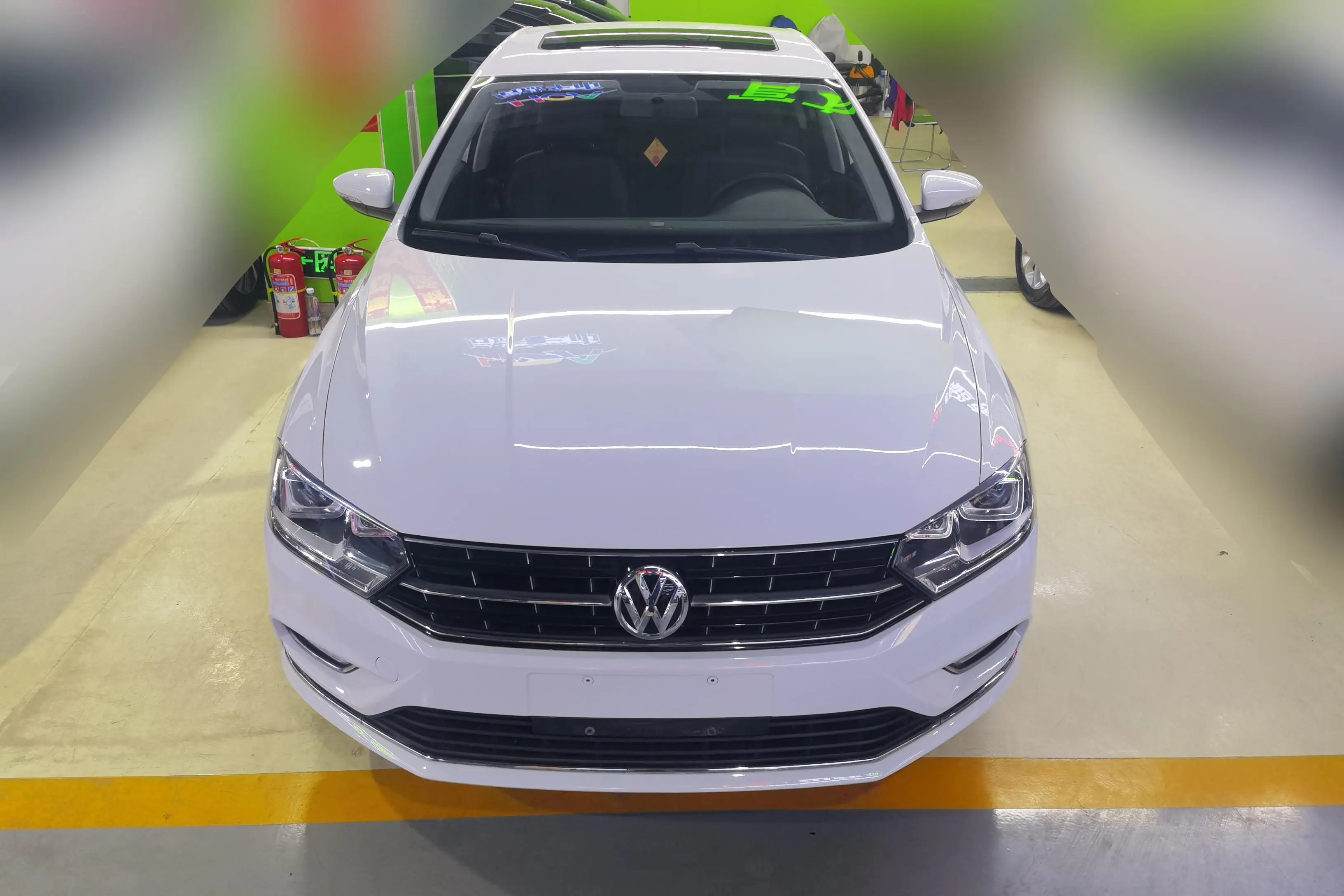 Volkswagen Bora  из Китая