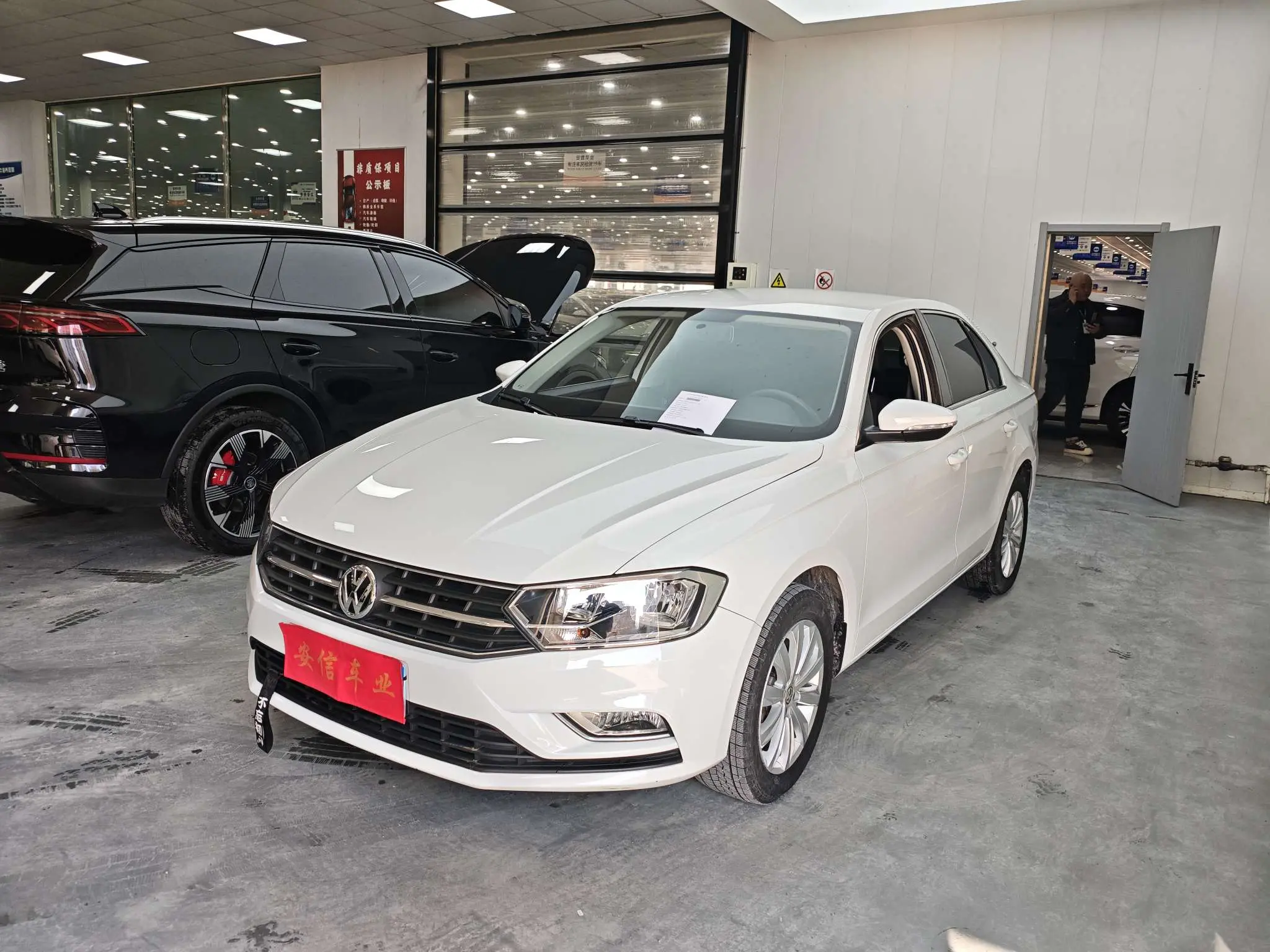 Volkswagen Bora  из Китая