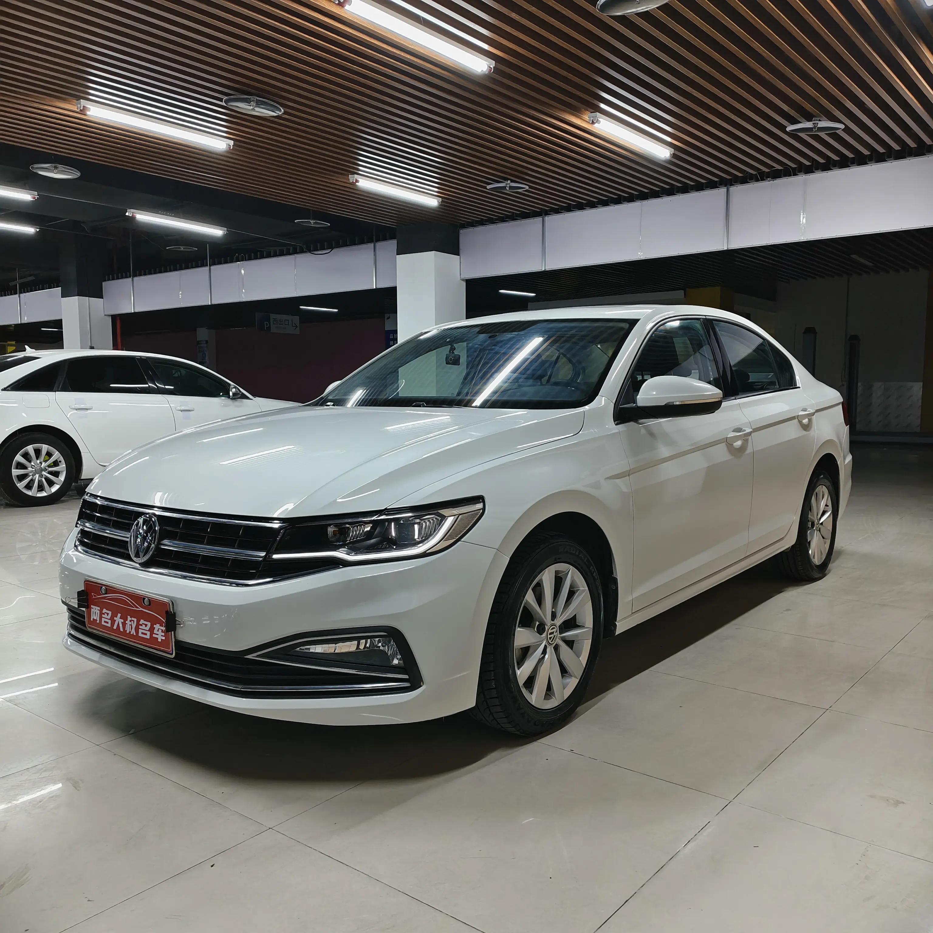 Volkswagen Bora  из Китая