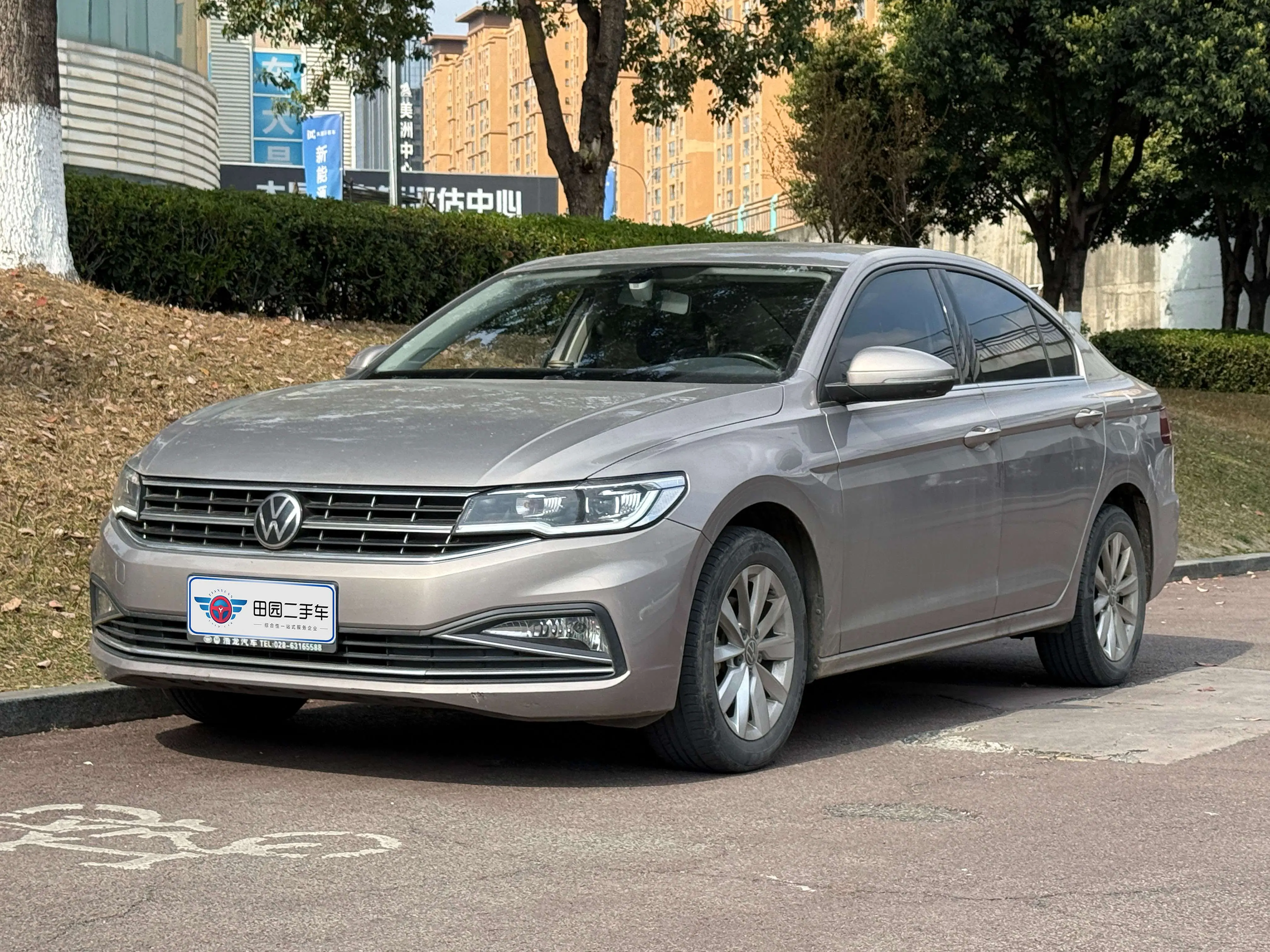 Volkswagen Bora  из Китая