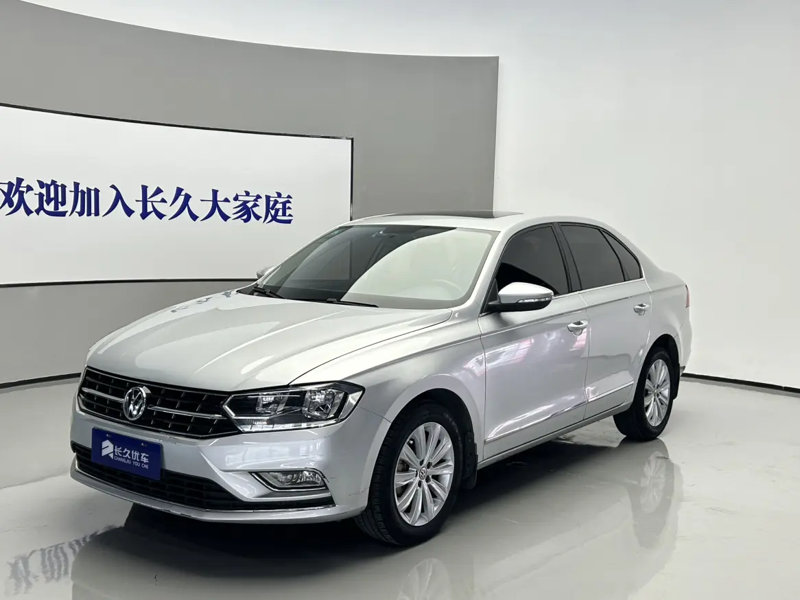 Volkswagen Bora  из Китая