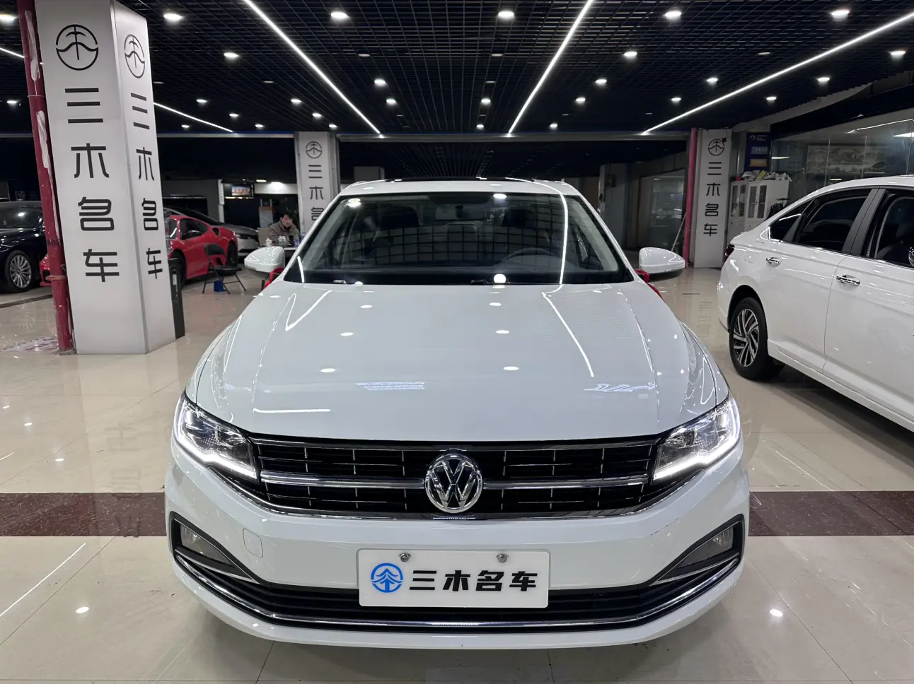 Volkswagen Bora  из Китая