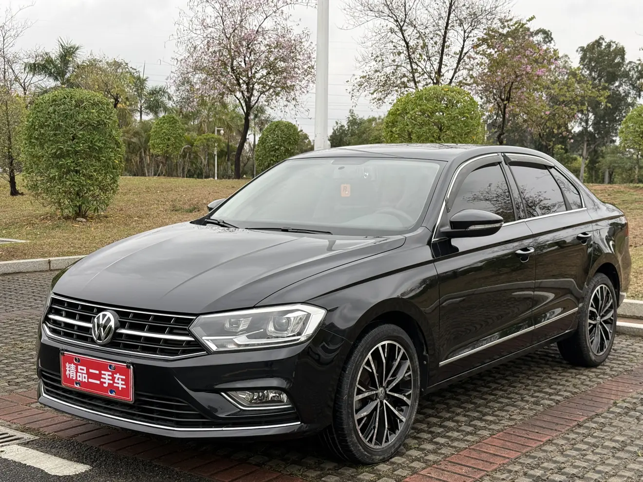 Volkswagen Bora  из Китая