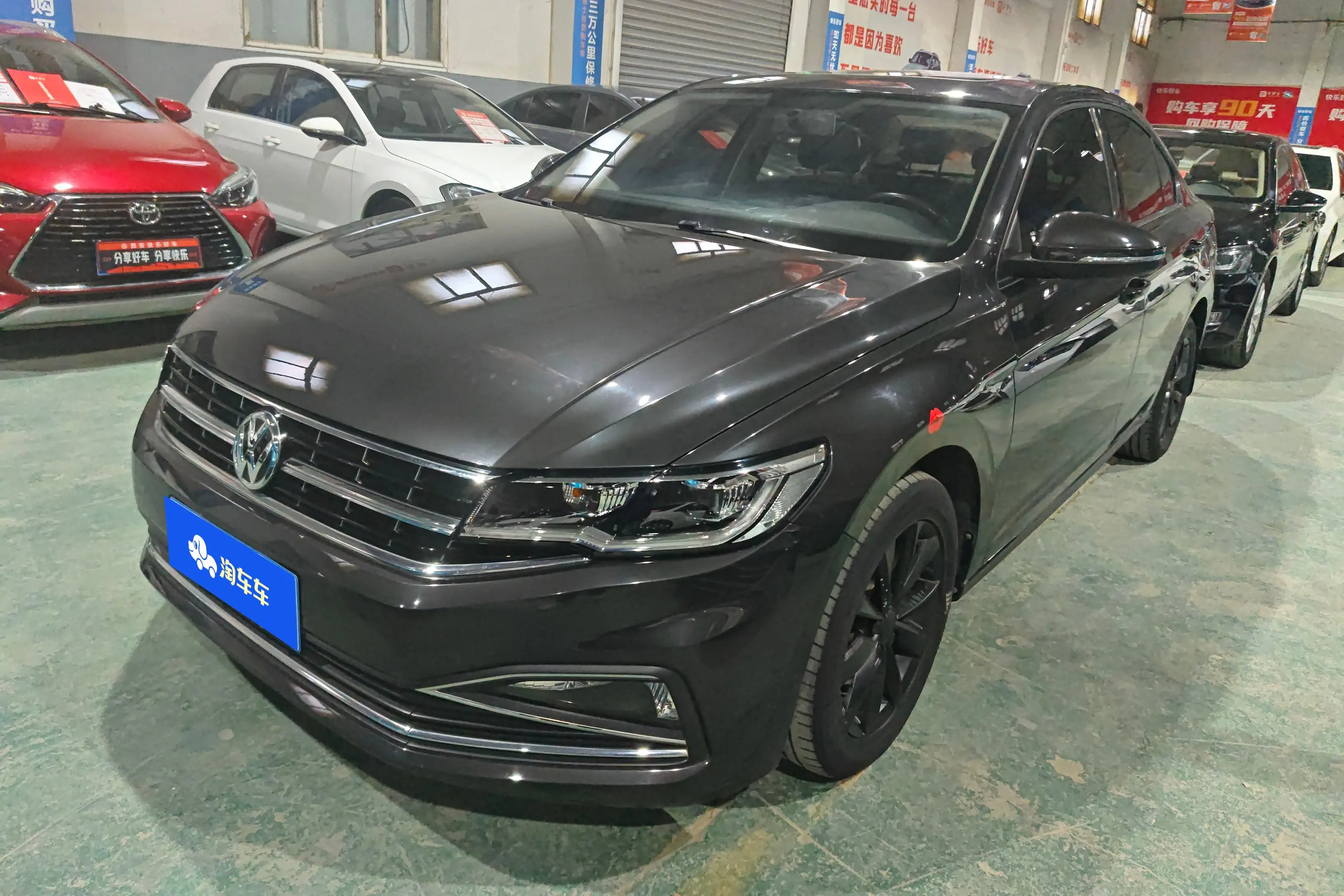 Volkswagen Bora  из Китая