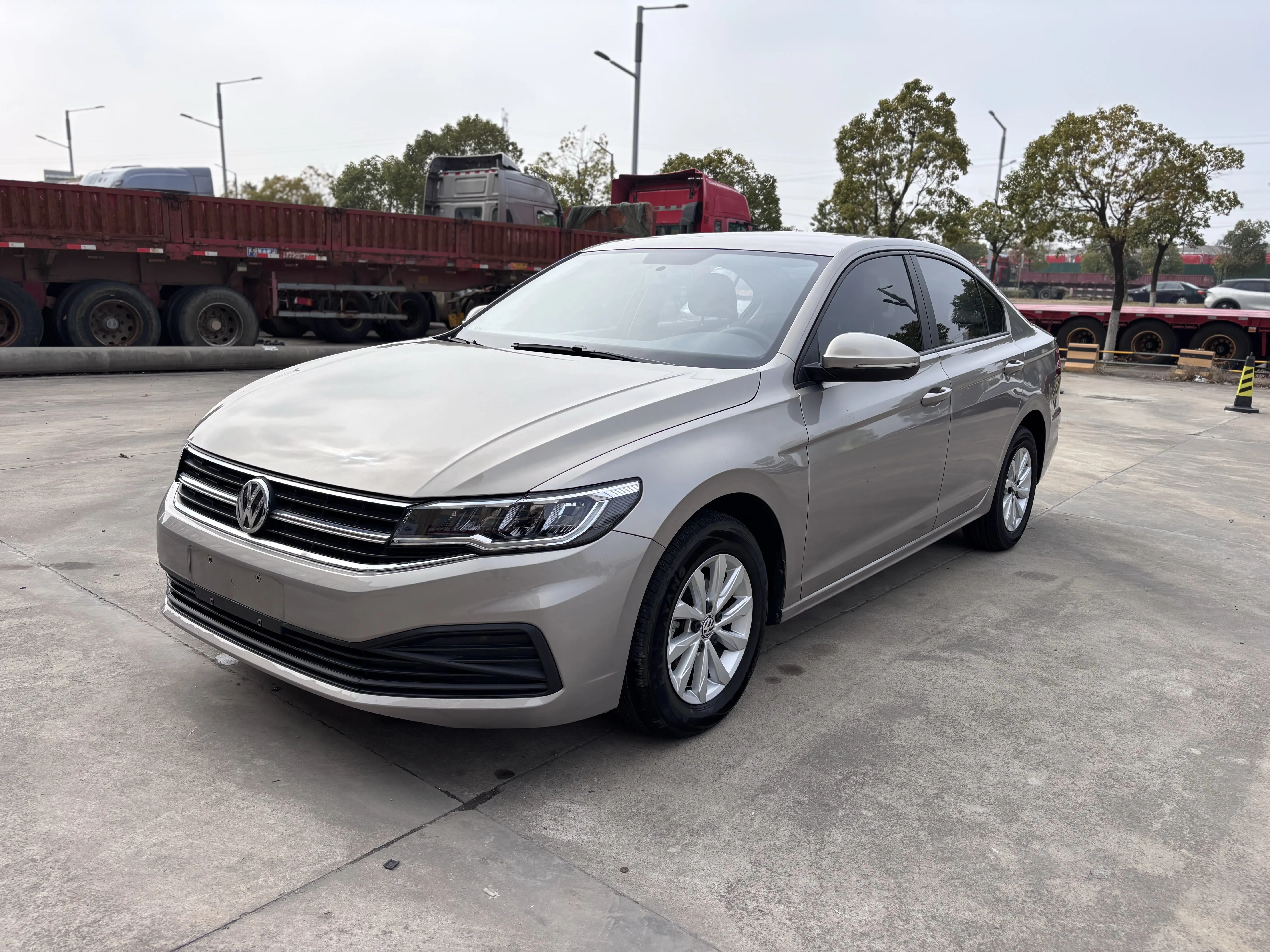 Volkswagen Bora  из Китая