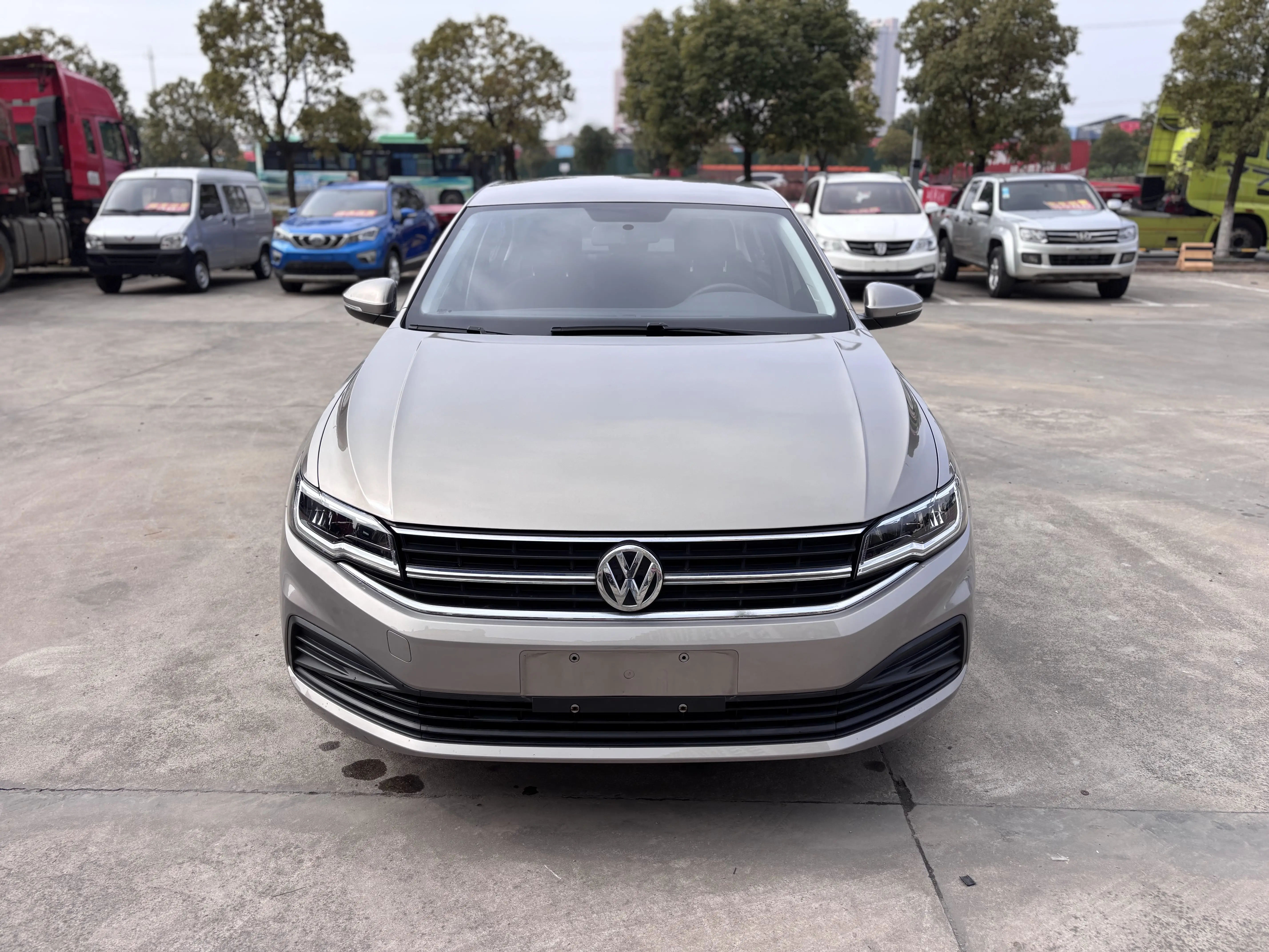 Volkswagen Bora  из Китая