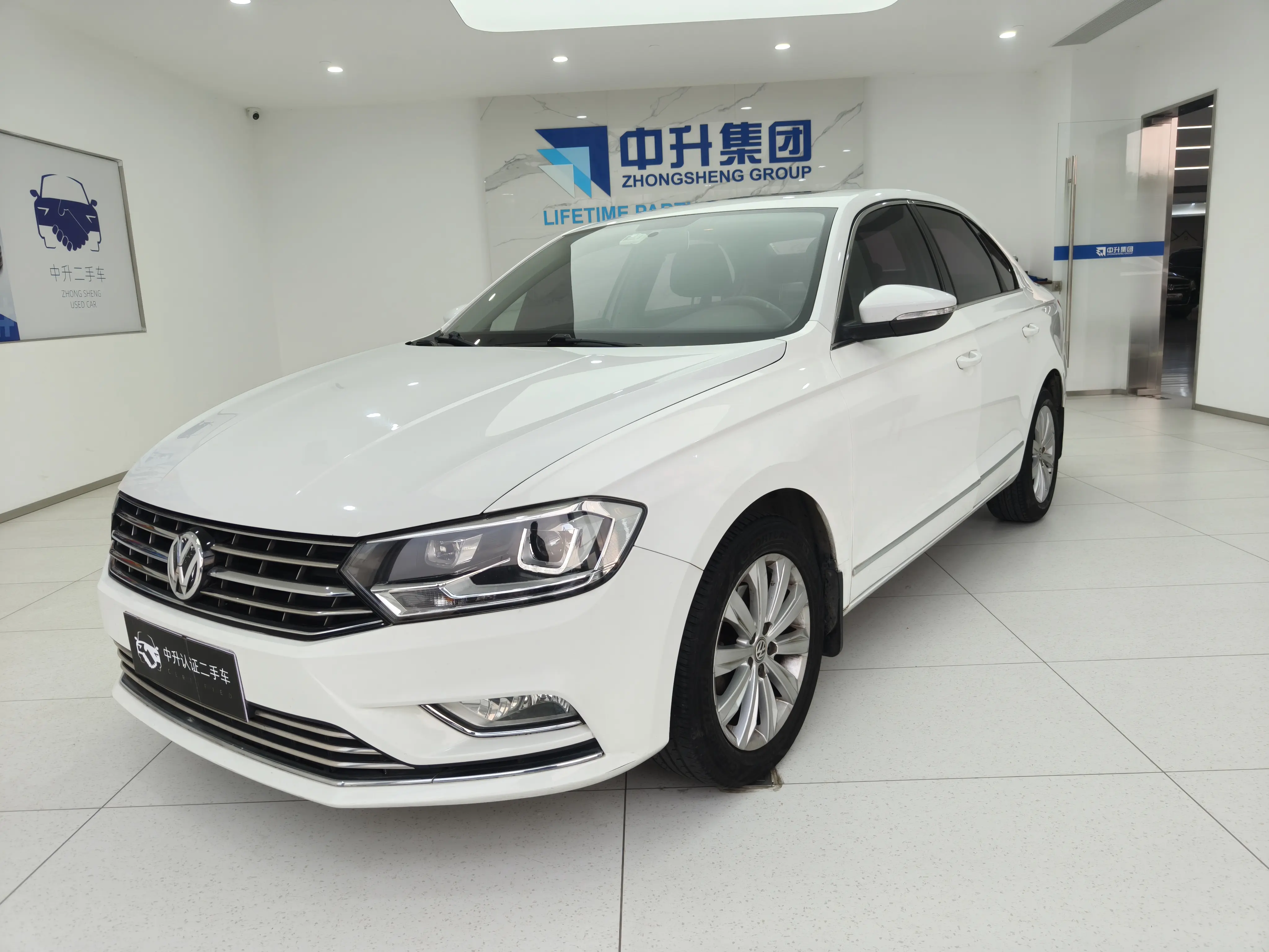 Volkswagen Bora  из Китая