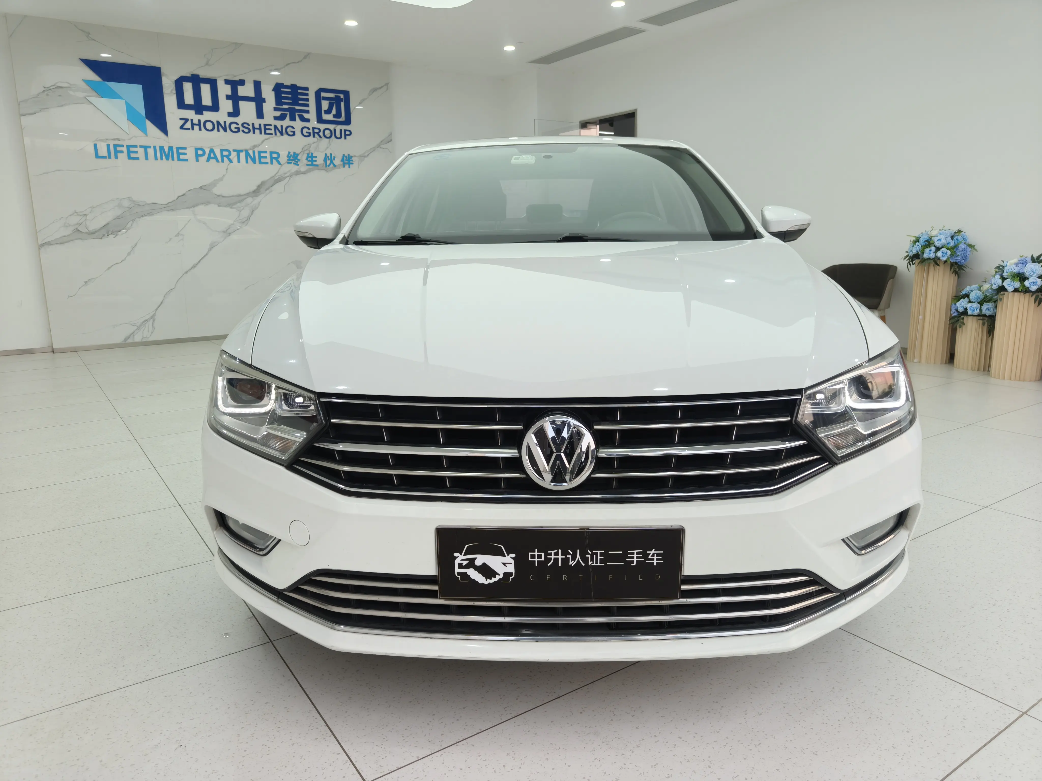 Volkswagen Bora  из Китая