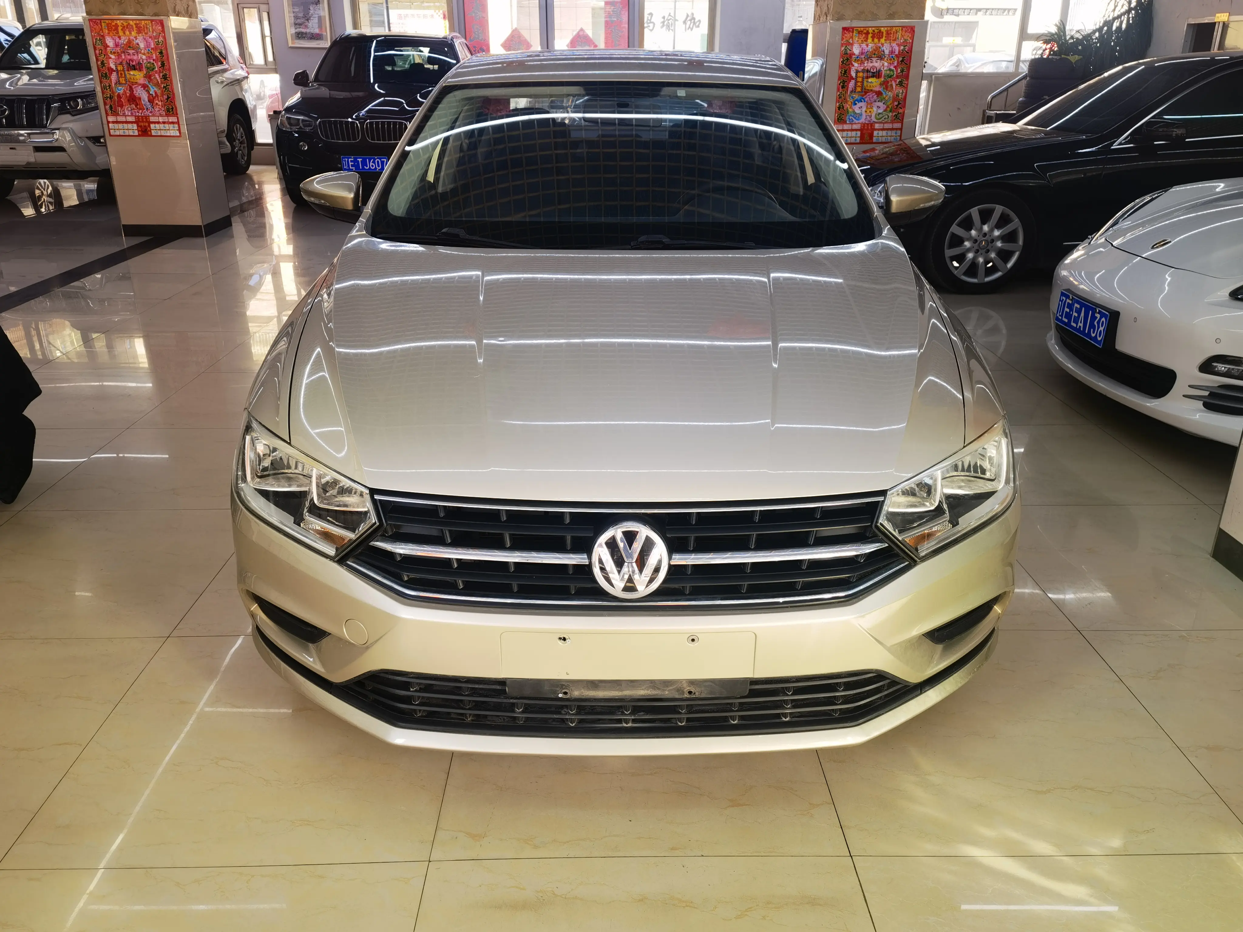 Volkswagen Bora  из Китая