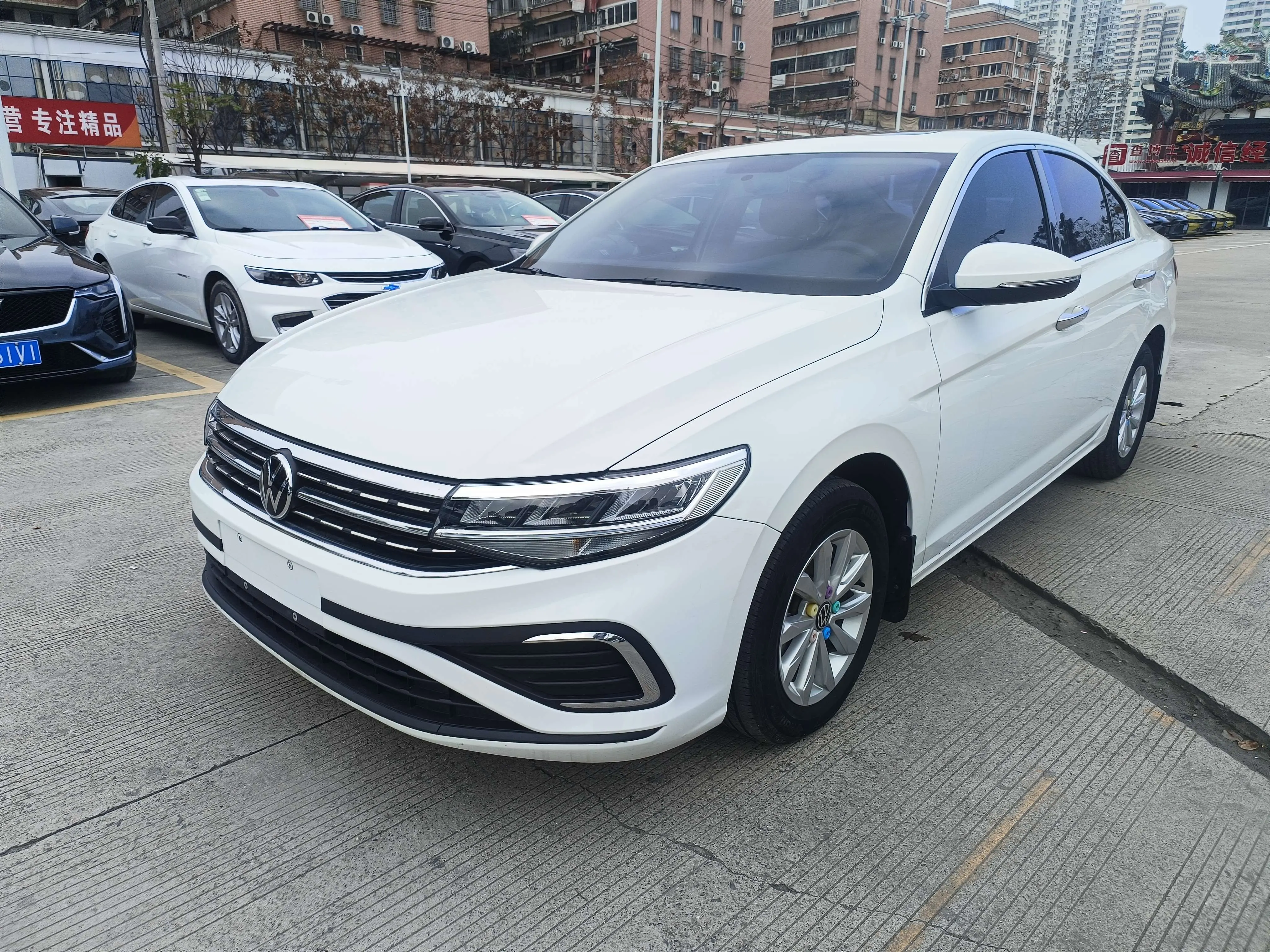 Volkswagen Bora  из Китая