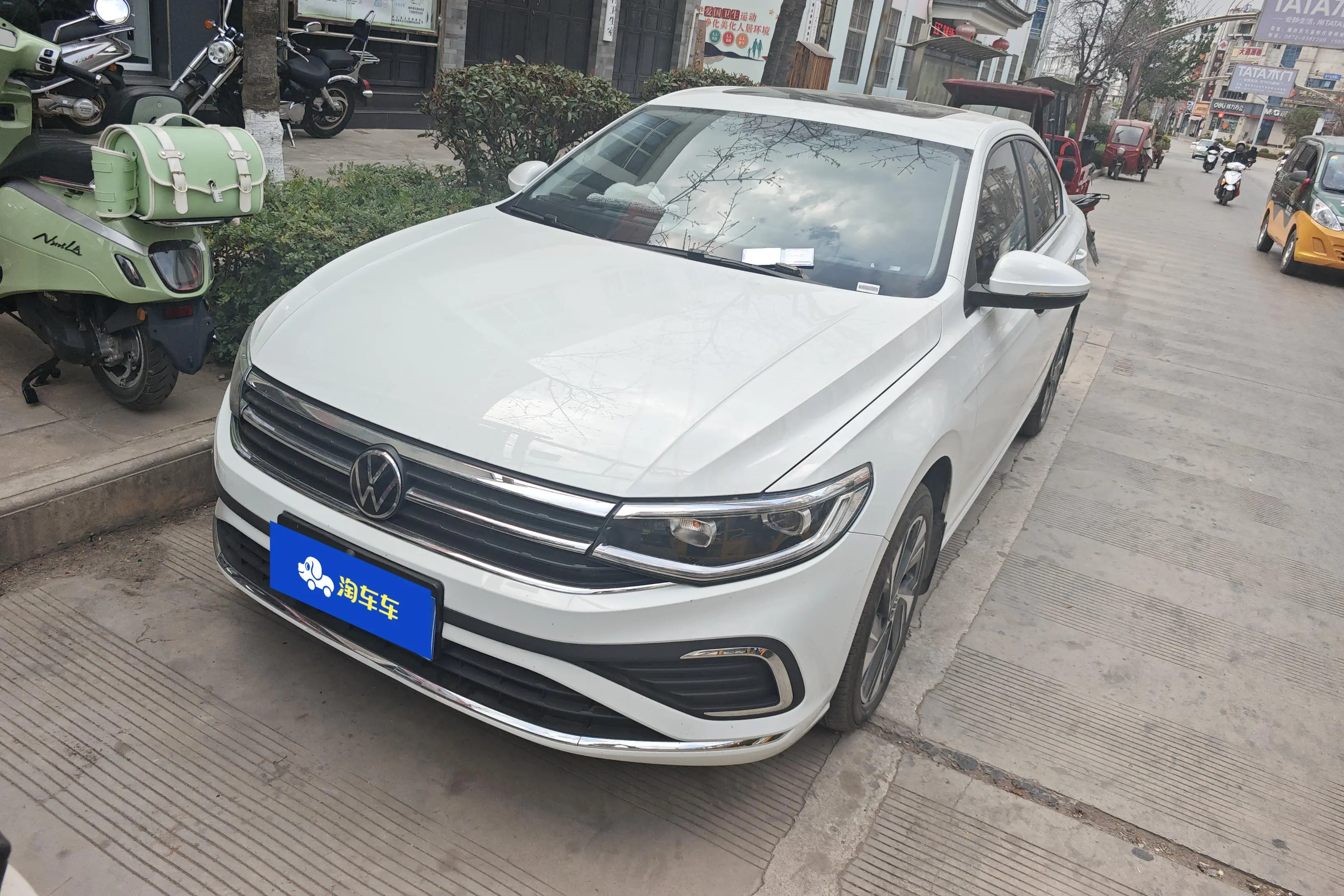 Volkswagen Bora  из Китая