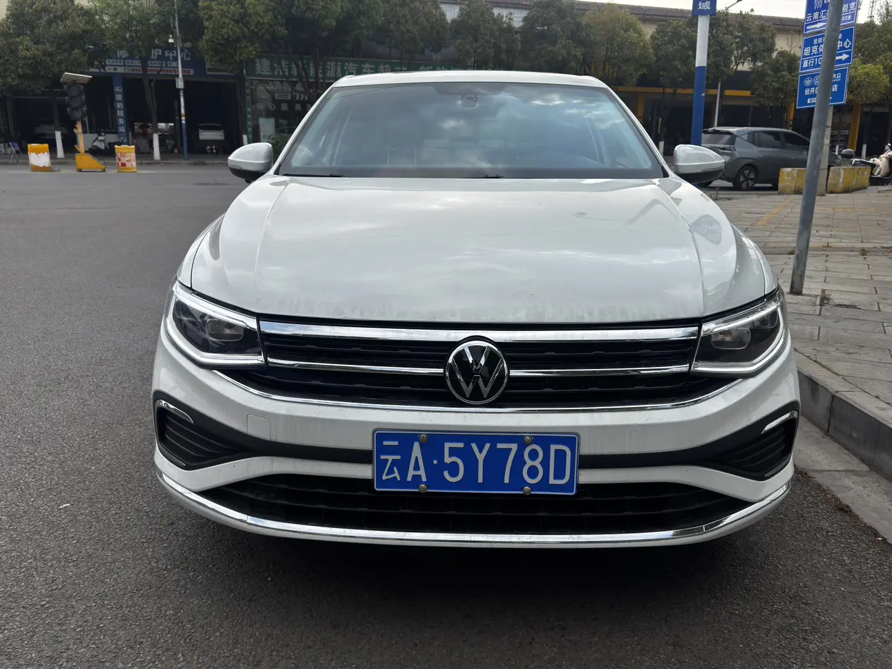 Volkswagen Bora  из Китая