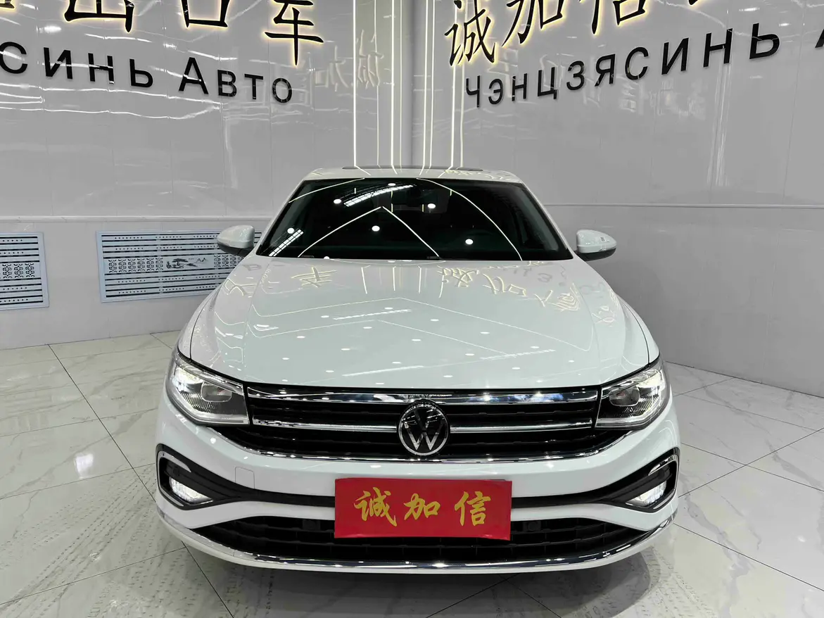 Volkswagen Bora  из Китая