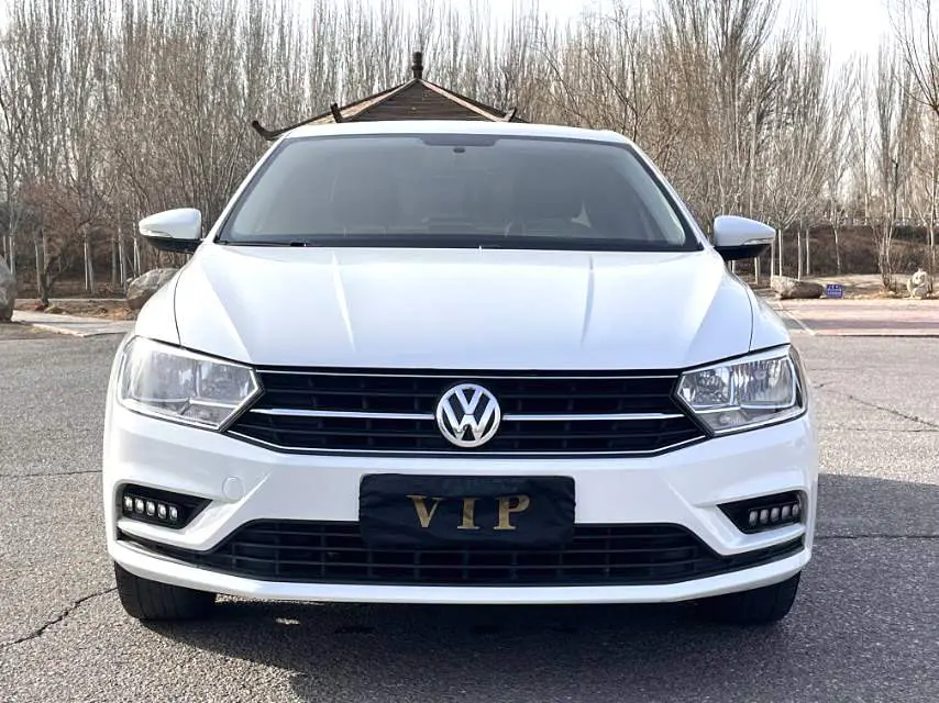 Volkswagen Bora  из Китая