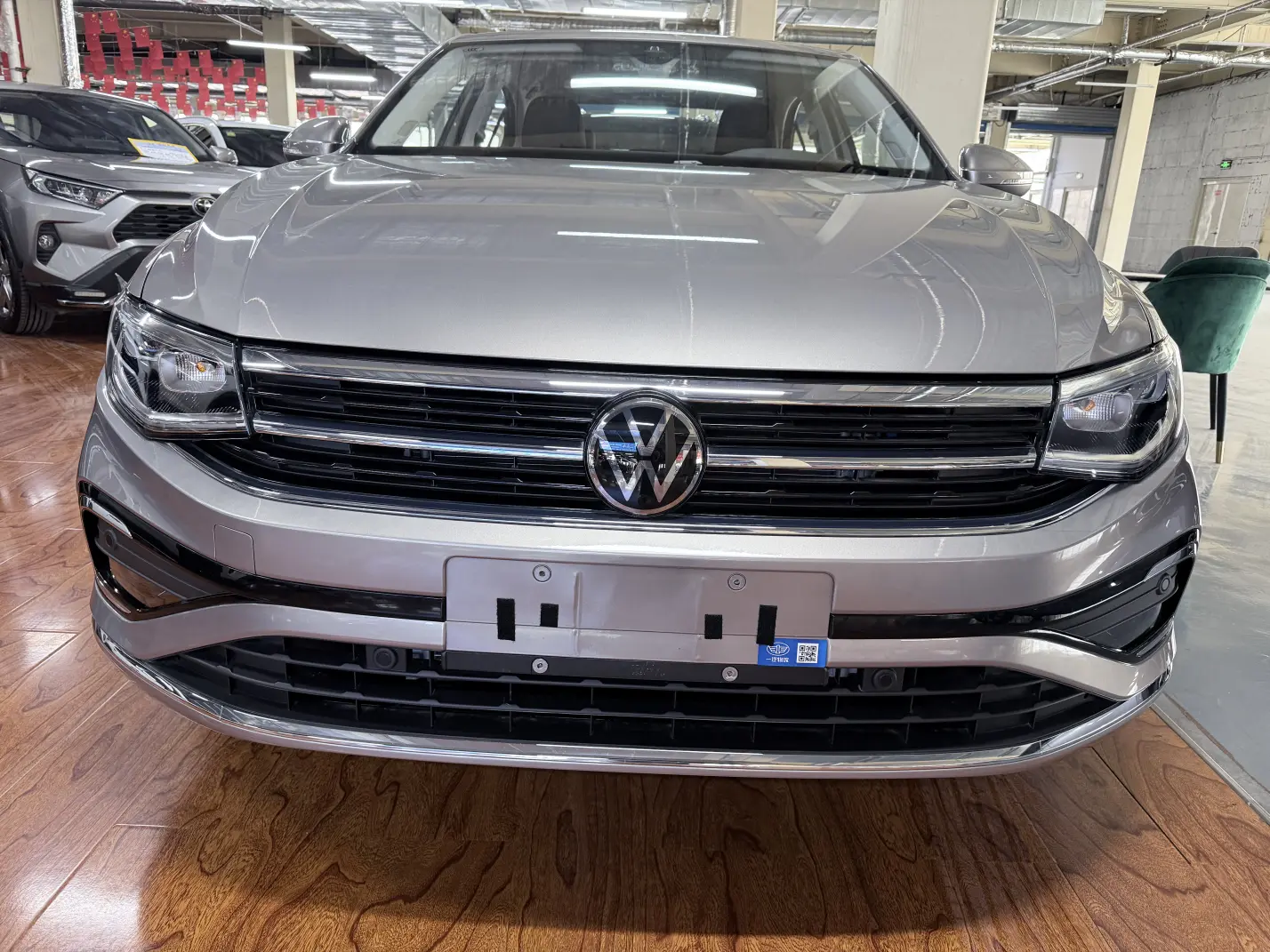 Volkswagen Bora  из Китая