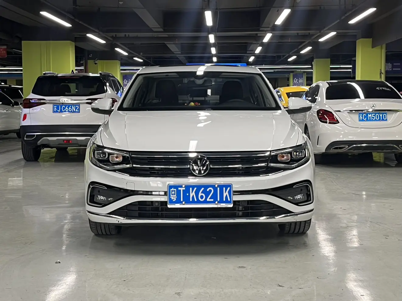 Volkswagen Bora  из Китая