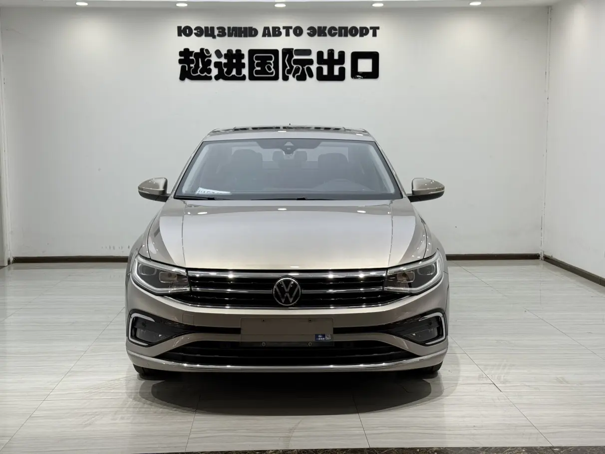 Volkswagen Bora  из Китая