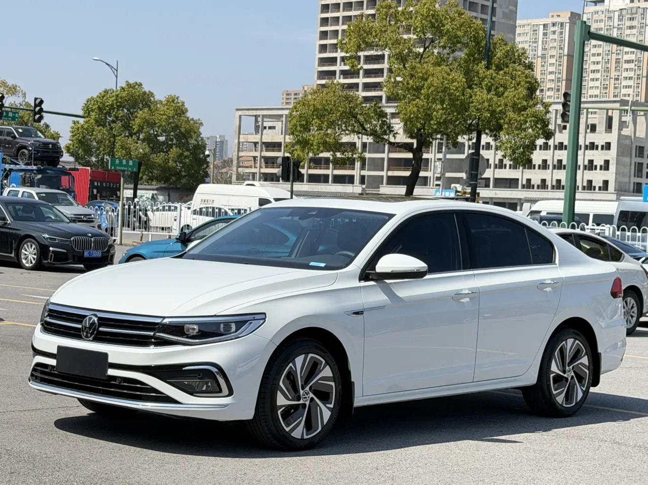 Volkswagen Bora  из Китая