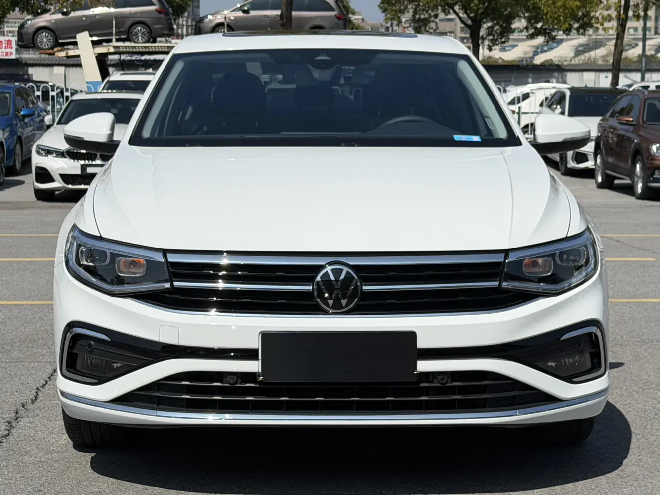 Volkswagen Bora  из Китая