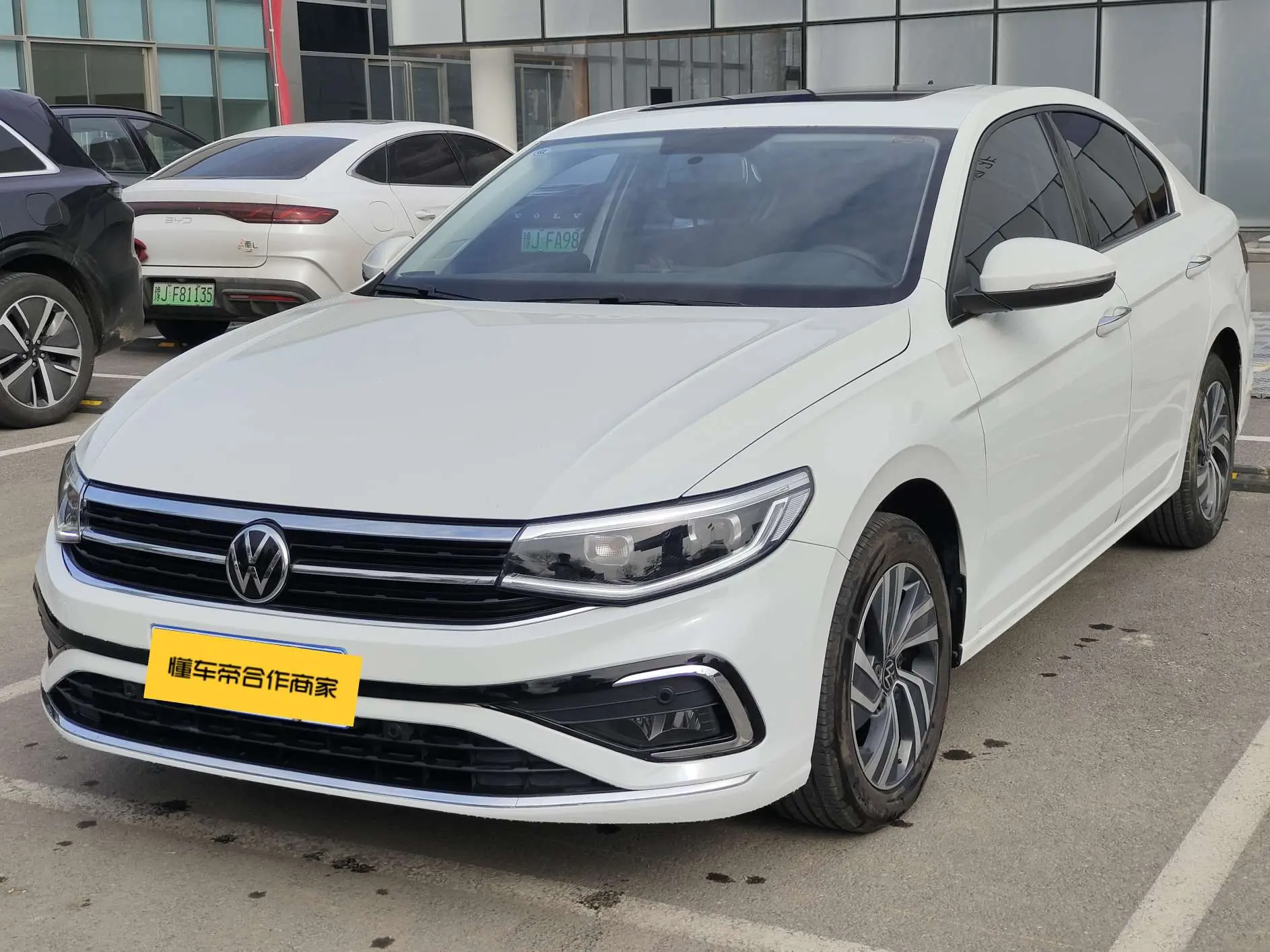 Volkswagen Bora  из Китая