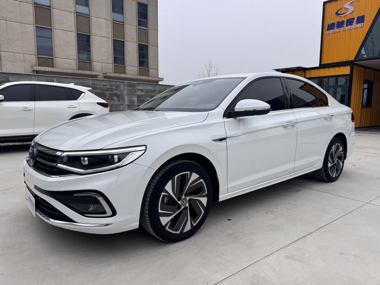 Volkswagen Bora  из Китая