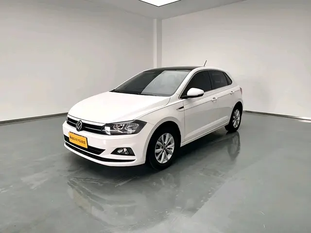Volkswagen Polo  из Китая