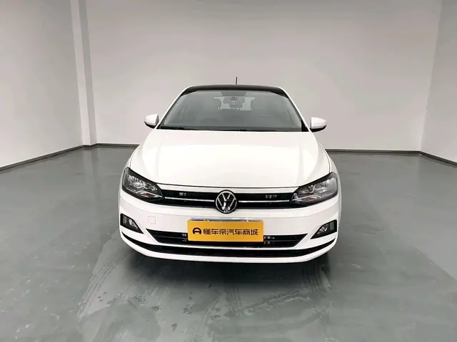 Volkswagen Polo  из Китая